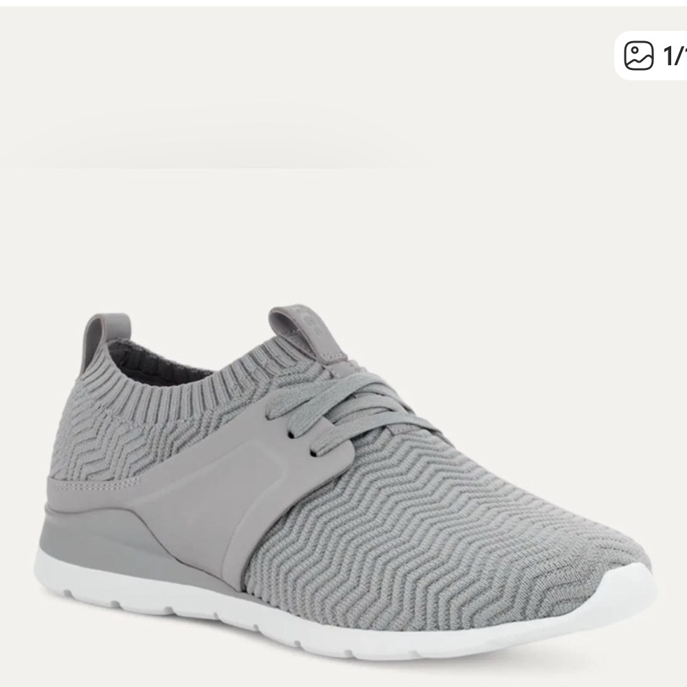 UGG Willows Knit Lace Up Sneaker Gray